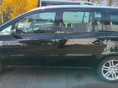 Gebraucht Opel Zafira 140 PS (102 kW) 2008 Schwarz Van / Kleinbus