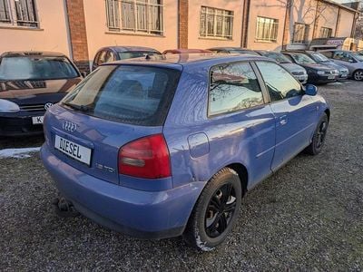 Gebraucht Audi A3 Ambiente 90 PS (66 kW) 1999 Blau Limousine