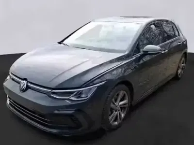 Usata VW Golf VIII R-line 131 CV (96 kW) 2024 Grigio Berlina