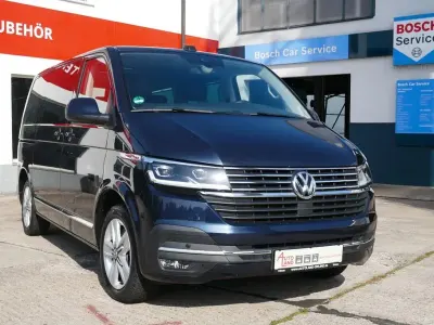 Second-hand VW T6.1 Generation Six 204 CP (150 kW) 2022 Albastru Van