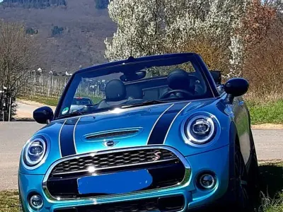 Gebraucht Mini Cooper S Cabriolet 192 PS (141 kW) 2020 Blau Cabrio