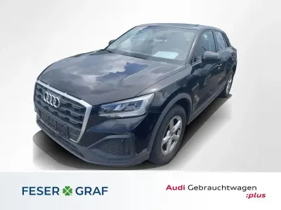 Gebraucht Audi Q2 Comfort 116 PS (85 kW) 2022 Brillantschwarz SUV