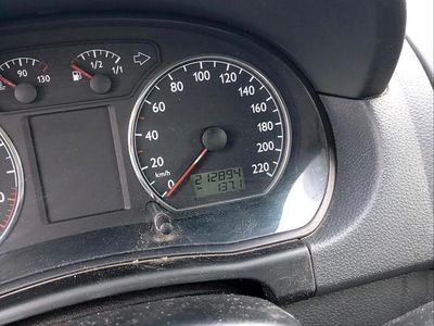 Gebraucht VW Polo 64 PS (47 kW) 2004 Blau Kleinwagen