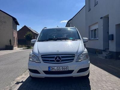 Mercedes Viano