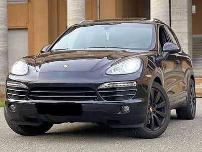 Second-hand Porsche Cayenne S 400 CP (294 kW) 2010 Negru SUV