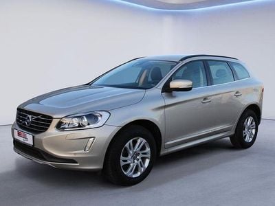 Gebraucht Volvo XC60 Momentum 190 PS (139 kW) 2017 Beige SUV