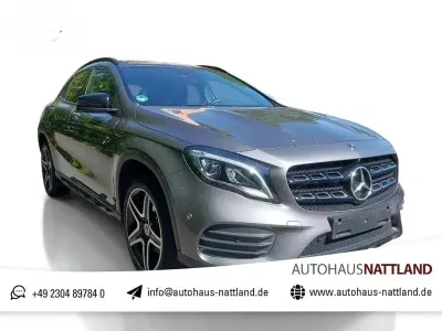 Gebraucht Mercedes GLA250 AMG line 211 PS (155 kW) 2018 Mountaingrau SUV