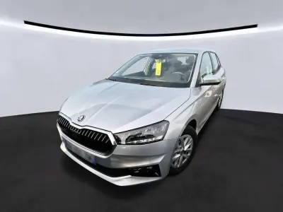 Usata Skoda Fabia Selection 80 CV (58 kW) 2023 Argento Utilitaria