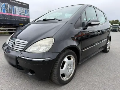 Second-hand Mercedes A170 Avantgarde 95 CP (69 kW) 2004 Negru Monovolum