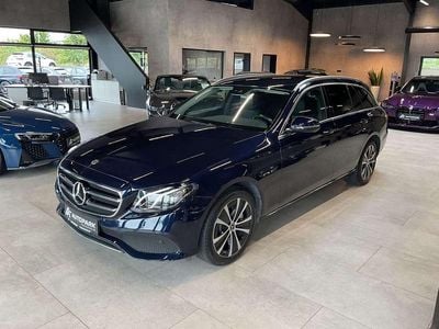 Cavansitblau Gebraucht 2019 Mercedes E300 Avantgarde Kombi | 22.980 € (Guter Preis)