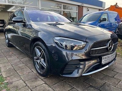 Gebraucht Mercedes E300 AMG 194 PS (142 kW) 2022 Grau Limousine