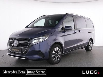 Usata Mercedes V300 Avantgarde 237 CV (174 kW) 2024 Blu Monovolume