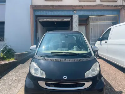 Gebraucht Smart ForTwo Coupé 71 PS (52 kW) 2008 Schwarz Coupé
