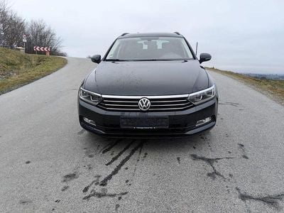 Gebraucht VW Passat Trendline 150 PS (110 kW) 2019 Schwarz Kombi