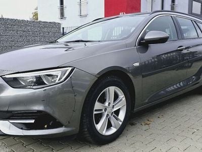 Gebraucht Opel Insignia Edition 170 PS (125 kW) 2018 Grau Kombi