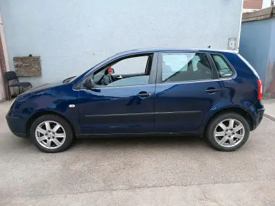 Gebraucht VW Polo 75 PS (55 kW) 2003 Blau Kleinwagen