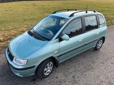 Grün Gebraucht 2006 Hyundai Matrix GLS Van / Kleinbus | 2.392 € (Fairer Preis)
