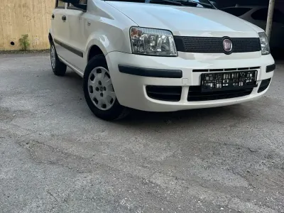 Usata Fiat Panda 69 CV (50 kW) 2011 Bianco Utilitaria