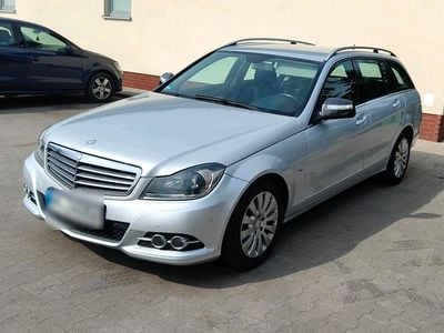 Usata Mercedes C180 Elegance 156 CV (114 kW) 2009 Argento Station wagon