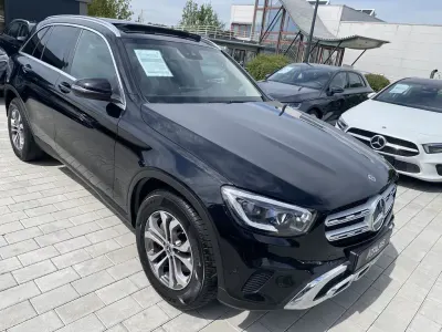 Gebraucht Mercedes GLC300e 306 PS (225 kW) 2022 Grau SUV