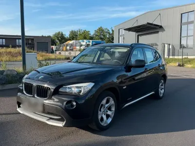 Gebraucht BMW X1 143 PS (105 kW) 2012 Schwarz SUV