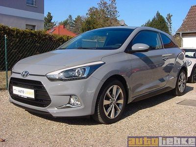 Gebraucht Hyundai i20 101 PS (74 kW) 2016 Grau Coupé