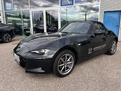 Gebraucht Mazda MX5 Exclusive-Line 132 PS (97 kW) 2025 Schwarz Cabrio