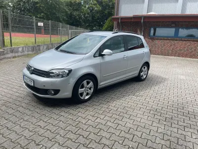 Gebraucht VW Golf Plus Cross Team 122 PS (89 kW) 2010 Silber Van / Kleinbus