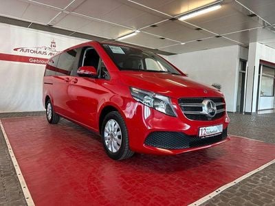 Mercedes V220
