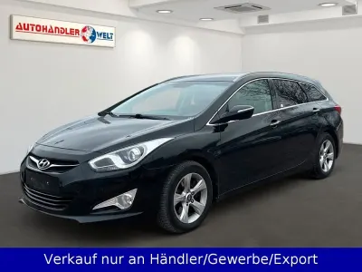 Usata Hyundai i40 Style 136 CV (100 kW) 2013 Nero Station wagon