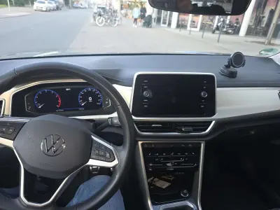 Gebraucht VW T-Roc Move 150 PS (110 kW) 2023 SUV