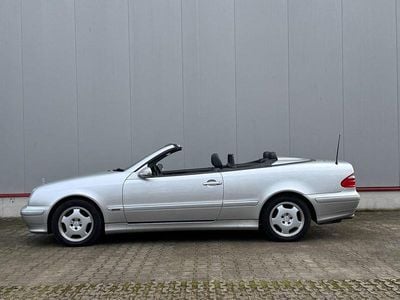 Gebraucht Mercedes CLK230 Elegance 197 PS (144 kW) 2001 Silber Cabrio