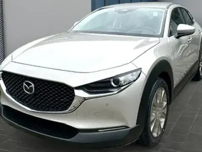 Neu Mazda CX-30 Center-Line 140 PS (102 kW) 2026 Braun SUV