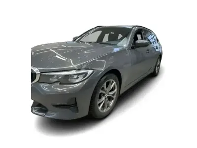 Gebraucht BMW 320 Sport Line 190 PS (139 kW) 2022 Grau