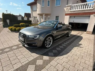 Gebraucht Audi A5 Cabriolet Comfort 190 PS (139 kW) 2014 Grau Cabrio