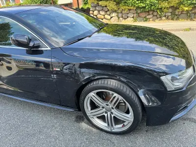 Gebraucht Audi A5 Sportback Sport 163 PS (119 kW) 2014 Schwarz Kleinwagen