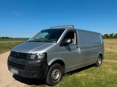 Gebraucht VW Transporter 85 PS (62 kW) 2010 Silber Van