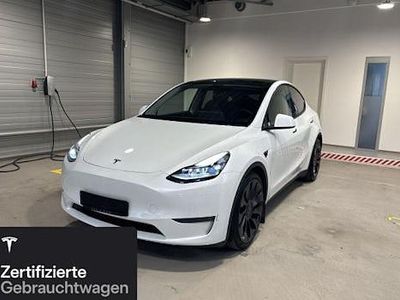 Weiß Gebraucht 2022 Tesla Model Y Performance SUV | 39.900 € (Fairer Preis)