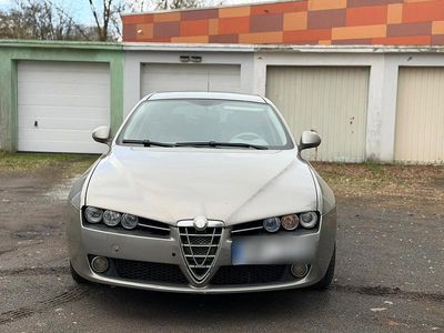 Gebraucht Alfa Romeo 159 160 PS (117 kW) 2008 Gold Kombi
