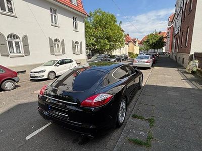 Porsche Panamera 4S