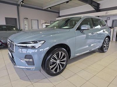 Usado Volvo XC60 Inscription 250 HP (183 kW) 2022 Cinzento SUV