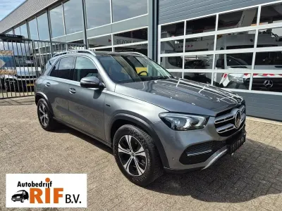 Gebraucht Mercedes GLE350 194 PS (142 kW) 2021 Grau SUV
