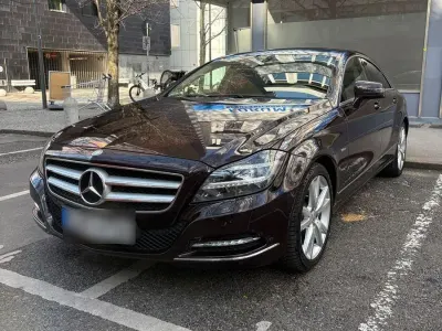 Gebraucht Mercedes CLS350 265 PS (194 kW) 2012 Rot Coupé