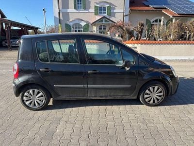 Usado Renault Modus Avantage 101 HP (74 kW) 2007 Preto Monovolume