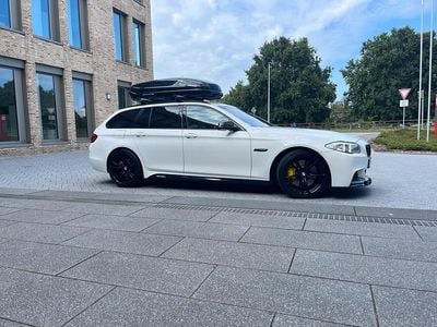 Gebraucht BMW 520 M Sport 230 PS (169 kW) 2012 Weiß Kombi