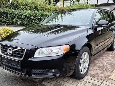 Gebraucht Volvo V70 136 PS (100 kW) 2013 Schwarz Kombi