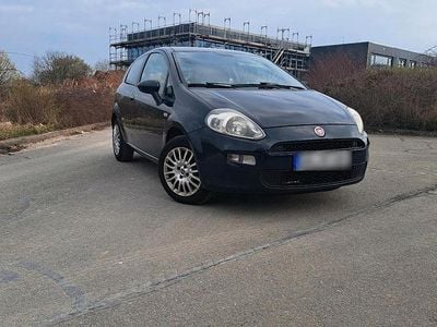 Gebraucht Fiat Punto 69 PS (50 kW) 2013 Blau Kleinwagen