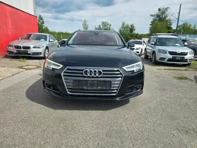 Gebraucht Audi A4 Sport 170 PS (125 kW) 2018 Schwarz Kombi