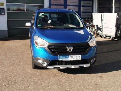 Gebraucht Dacia Lodgy Stepway 116 PS (85 kW) 2015 Blau sky Van / Kleinbus