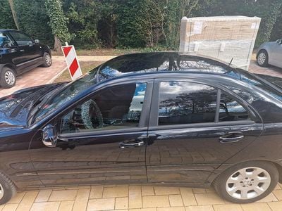 Usata Mercedes C180 148 CV (108 kW) 2006 Nero Utilitaria